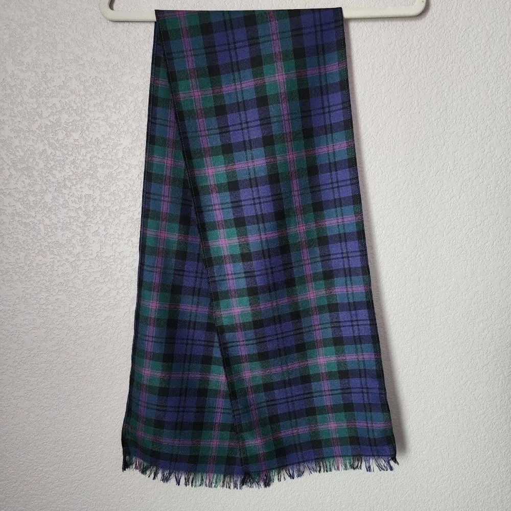 INGLES BUCHAN Scottish Tartan Wool Scarf Green Blue Plaid heritage prep academia - Picture 5 of 6